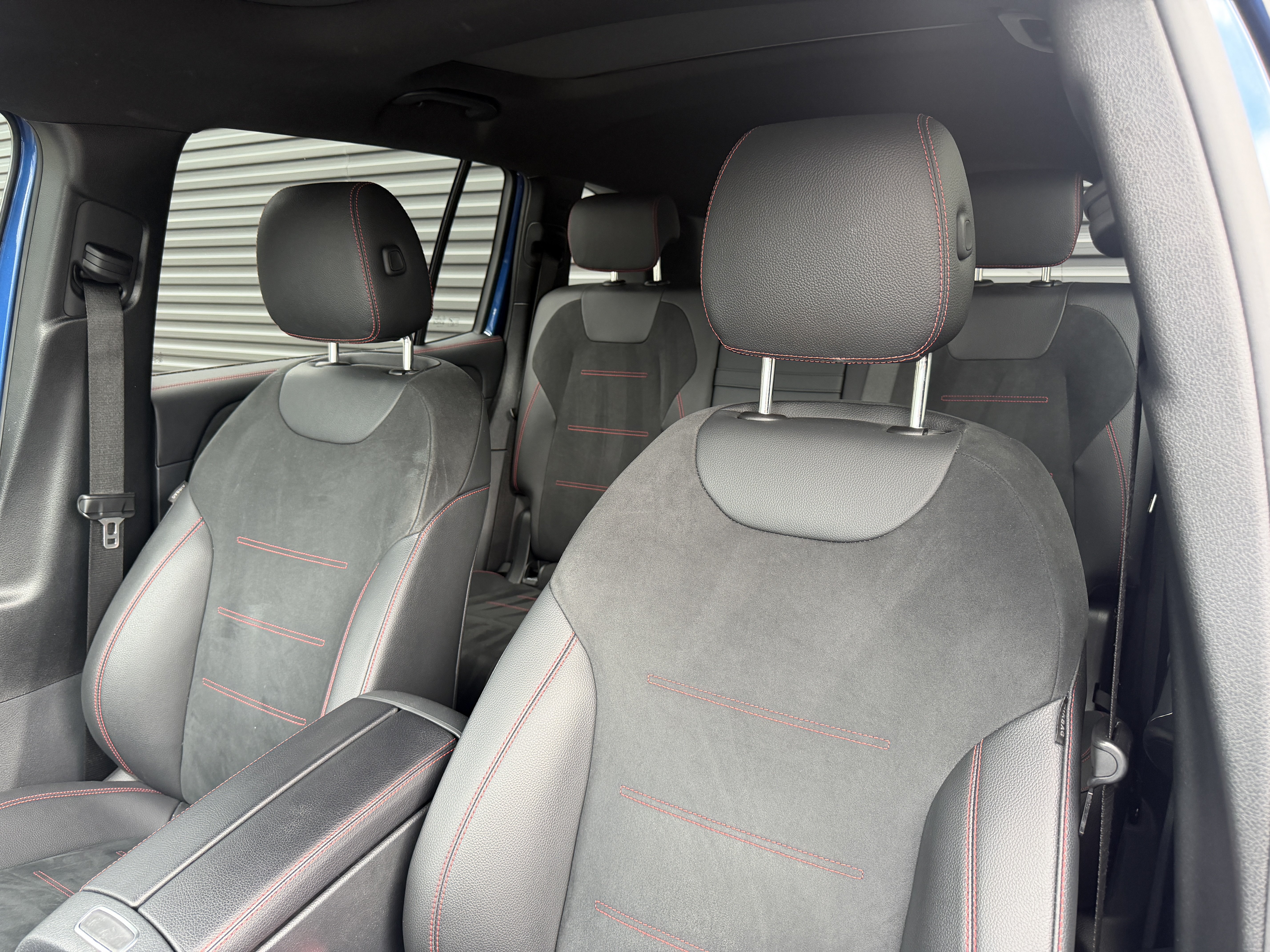 Used 2024 Mercedes-Benz GLB 250 image 14