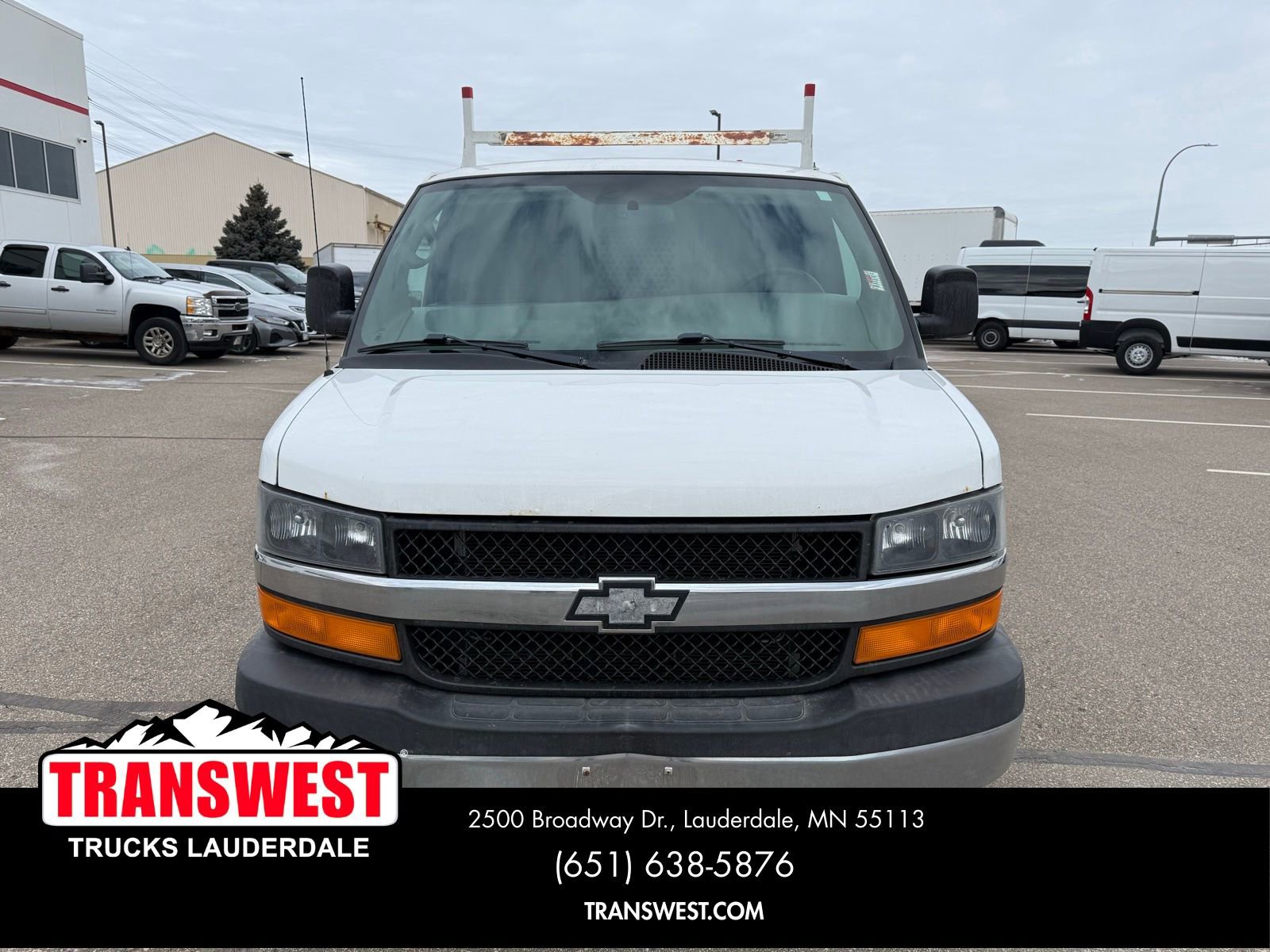 Used 2015 Chevrolet Express 2500 image 18