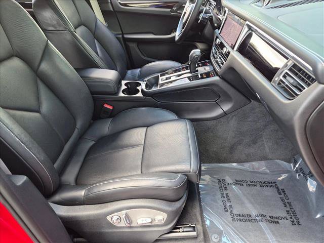Used 2022 Porsche Macan S AWD/4WD image 22