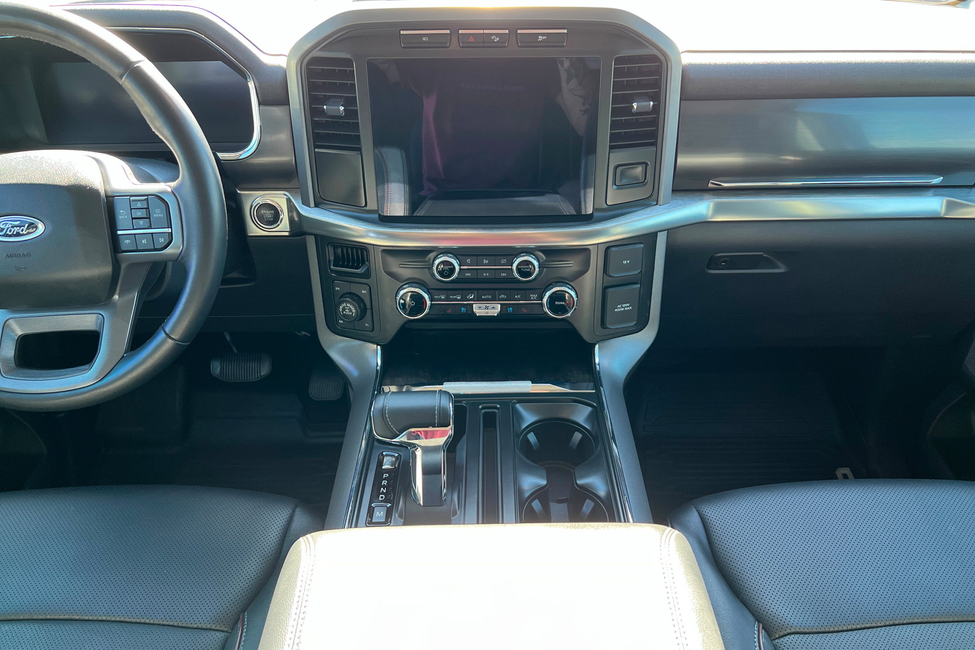 Used 2023 Ford F150 Lariat w/ FX4 Off-Road Package image 14