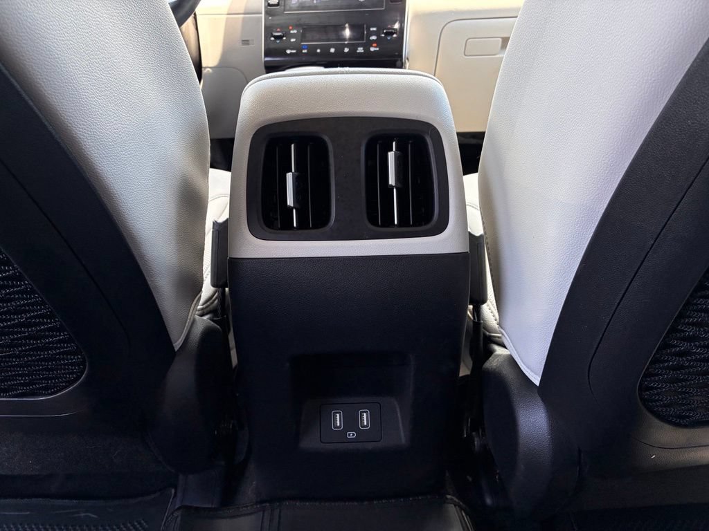 Used 2023 Hyundai Tucson SEL w/ Convenience Package AWD/4WD image 16