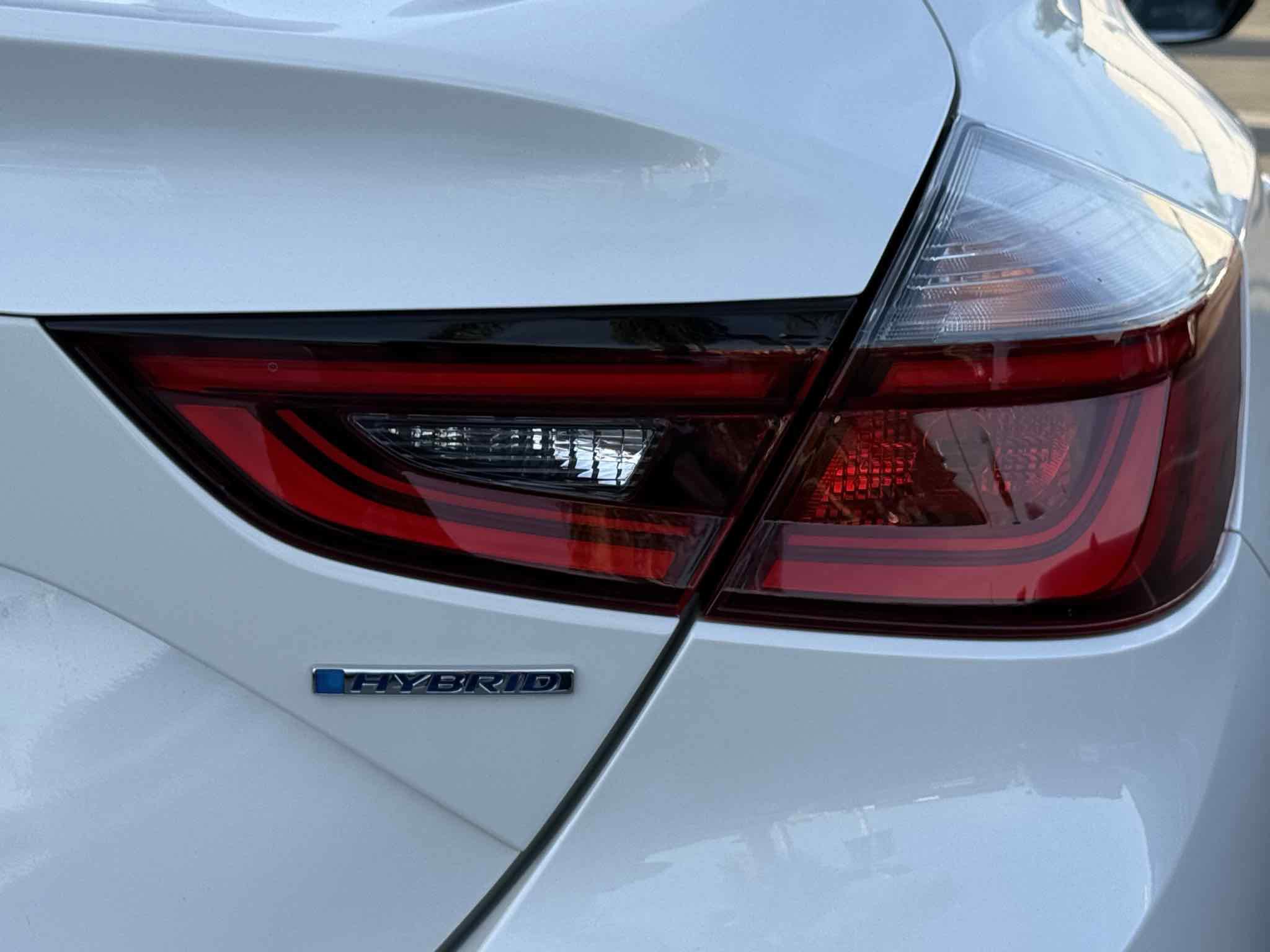 Used 2021 Honda Insight EX image 24