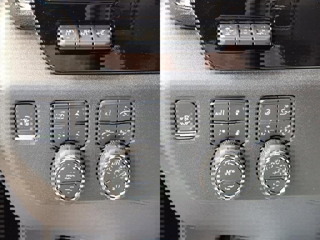 New 2026 Chevrolet Silverado 2500 High Country w/ Technology Package image 17