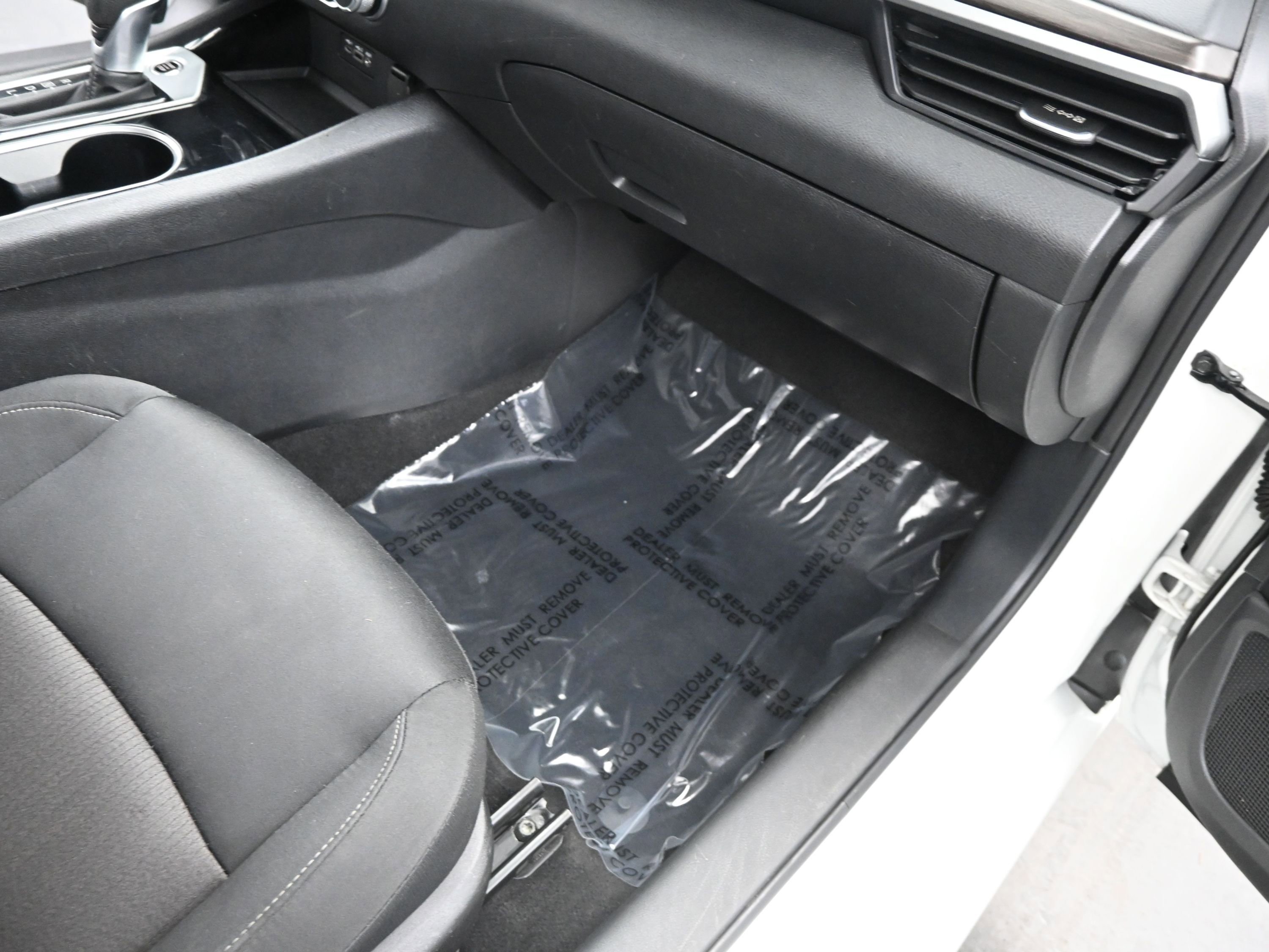 Used 2024 Nissan Altima 2.5 SV image 19