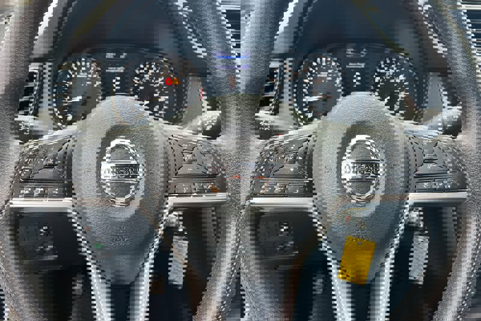 Used 2018 Nissan Rogue S image 25