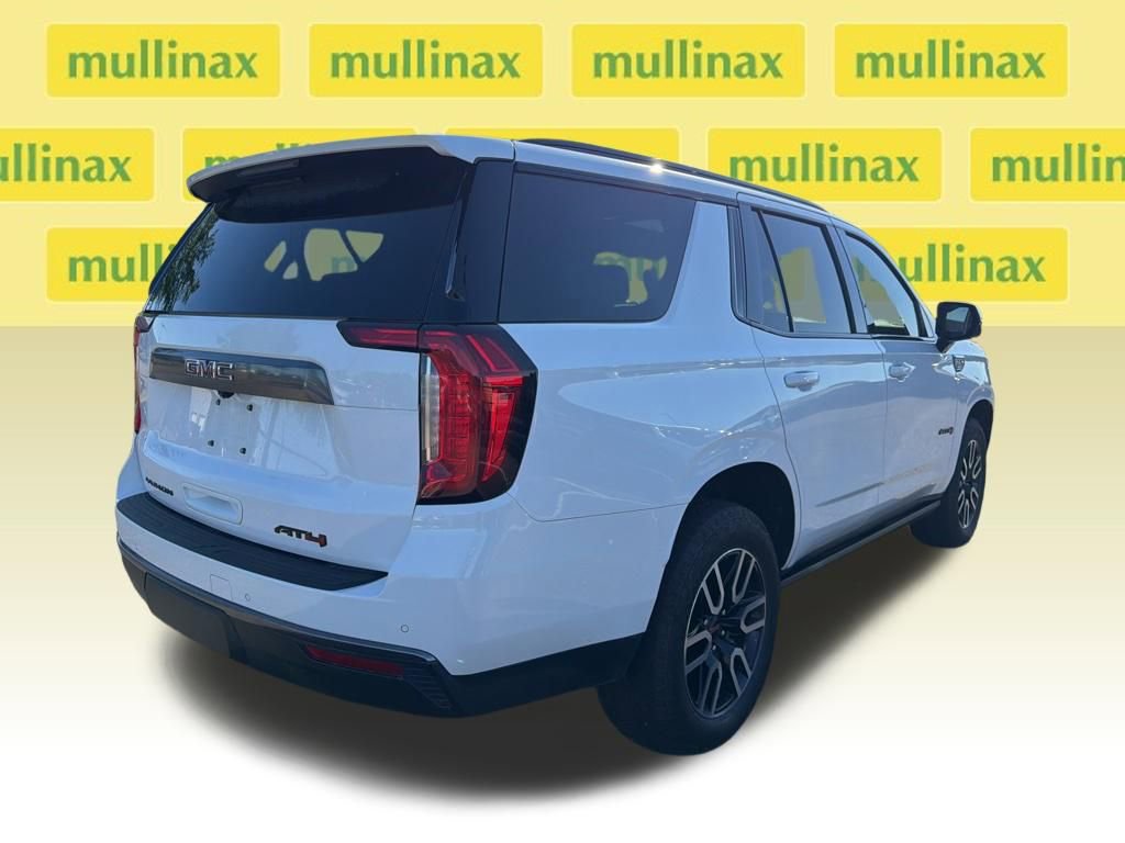 Used 2023 GMC Yukon AT4 w/ AT4 Premium Package AWD/4WD image 11