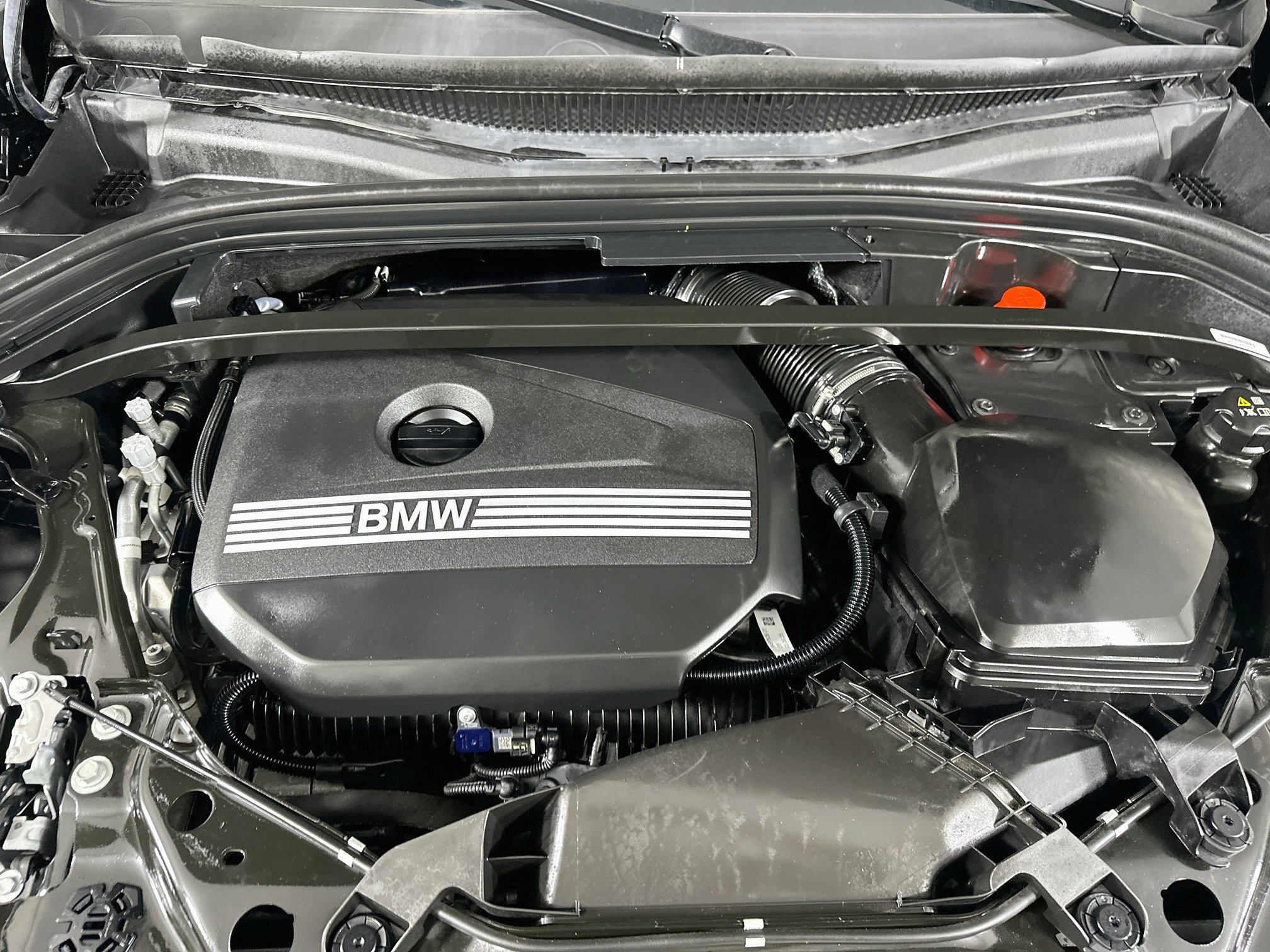 Used 2026 BMW X2 xDrive28i AWD/4WD image 33