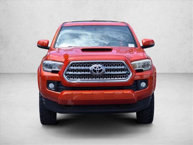 Used 2017 Toyota Tacoma TRD Sport AWD/4WD video 2