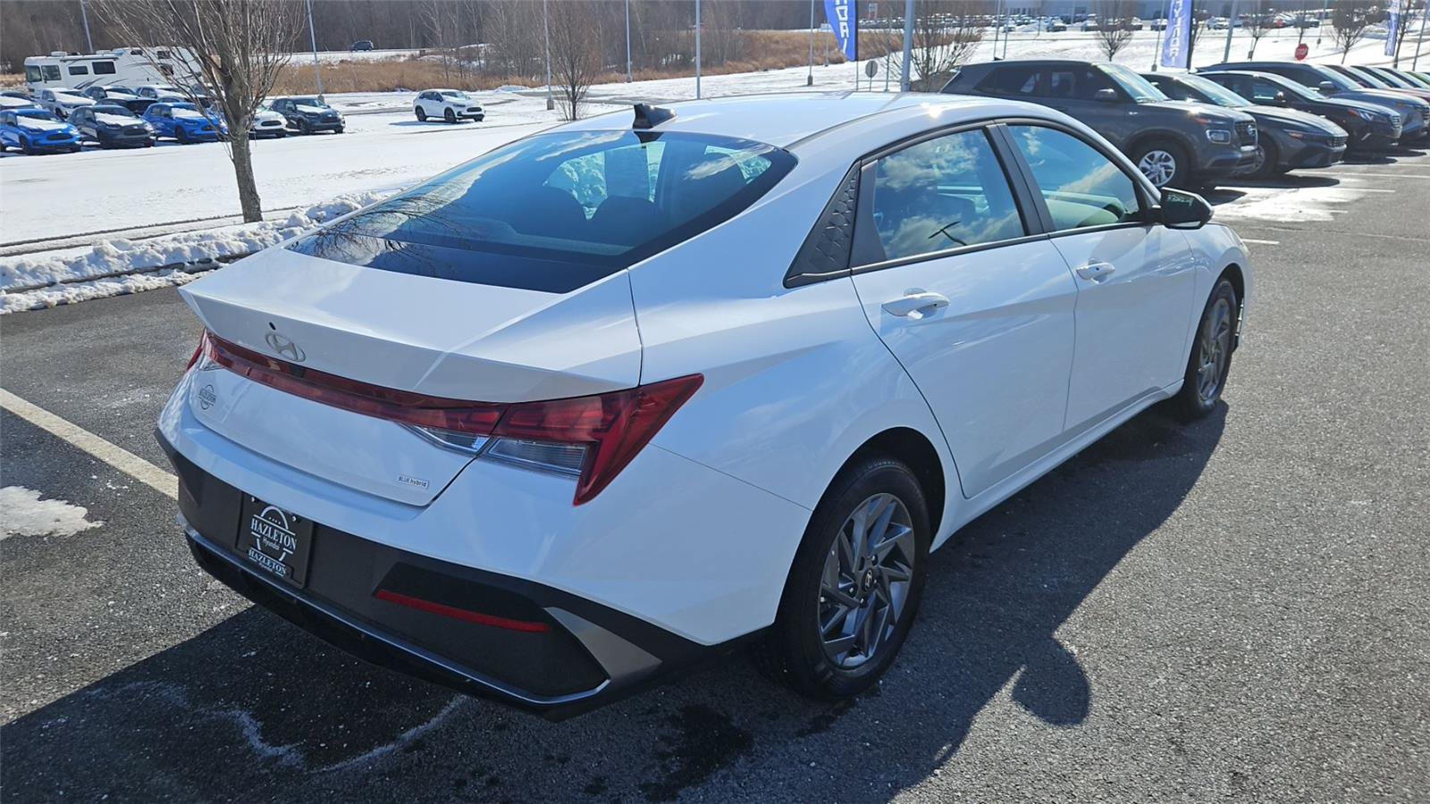 Certified 2025 Hyundai Elantra Blue image 7