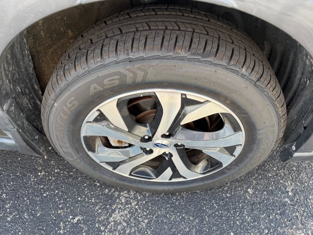 Used 2021 Subaru Outback Touring XT AWD/4WD image 6