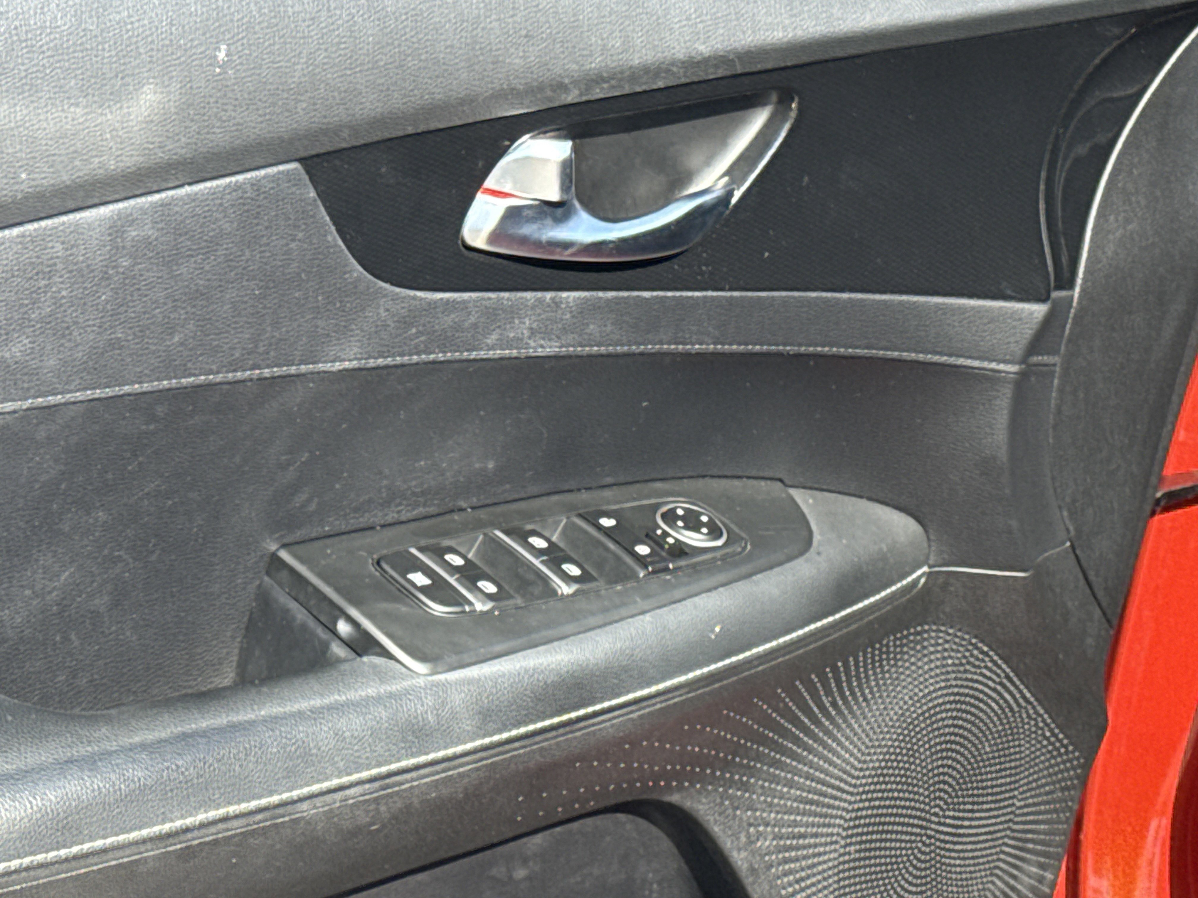 Used 2022 Kia Forte GT-Line w/ GT-Line Premium Package image 8