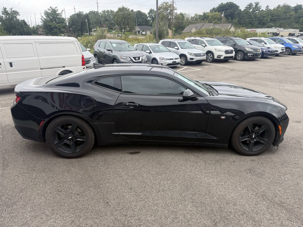 Used 2016 Chevrolet Camaro LT RWD image 6