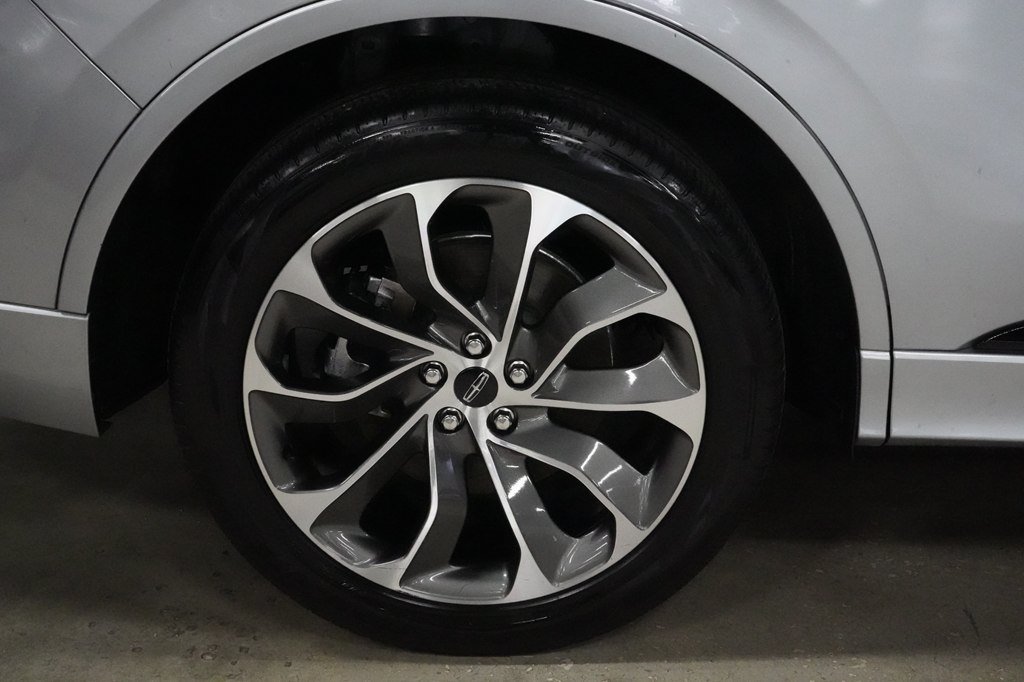 Used 2023 Lincoln Aviator Grand Touring AWD/4WD image 39