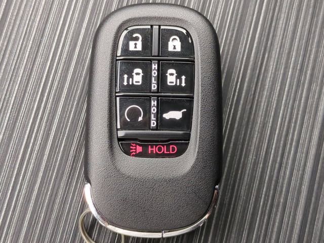 Used 2025 Honda Odyssey Sport-L image 25