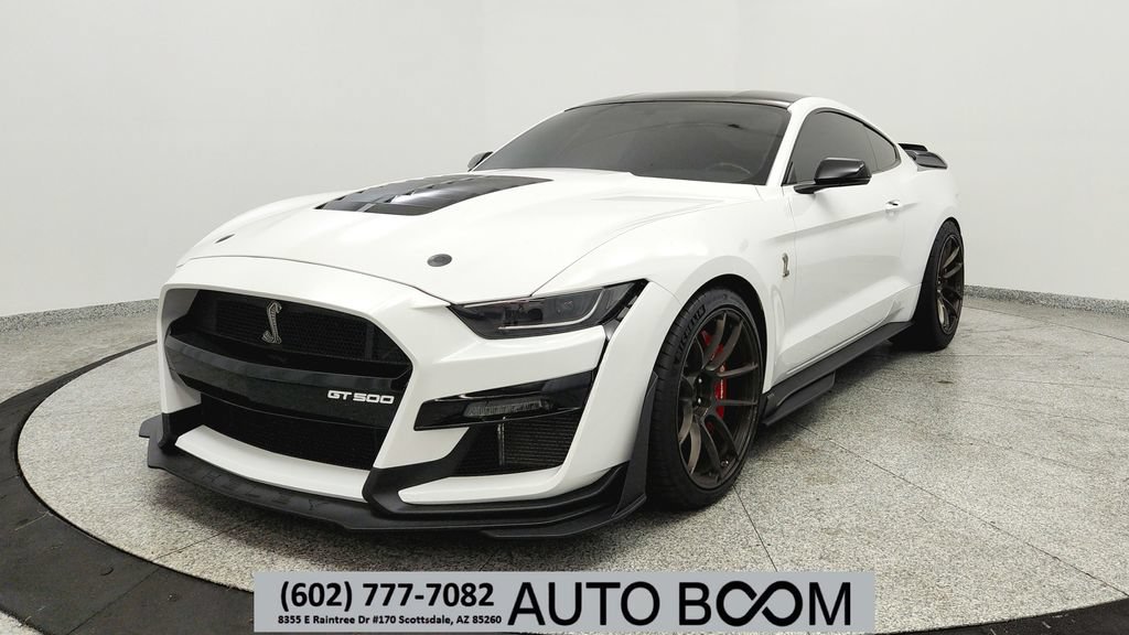 Used 2020 Ford Mustang Shelby GT500 w/ Technology Package RWD image 1