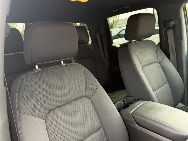 Used 2023 Chevrolet Colorado LT w/ LT Convenience Package II AWD/4WD image 27