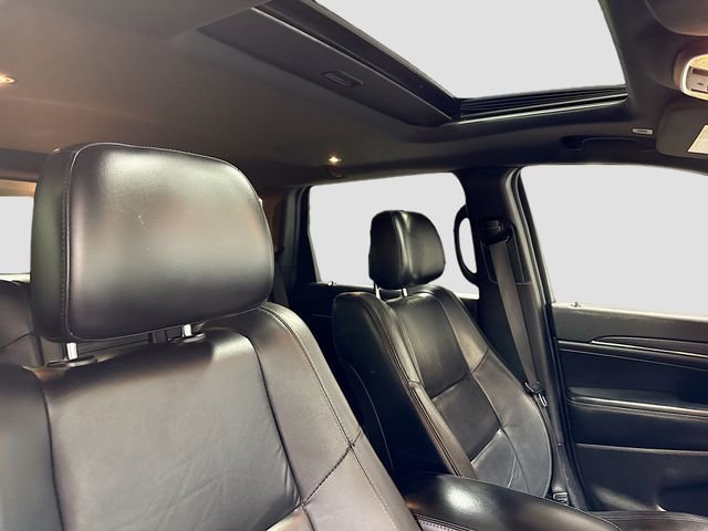 Used 2017 Jeep Grand Cherokee Limited image 29