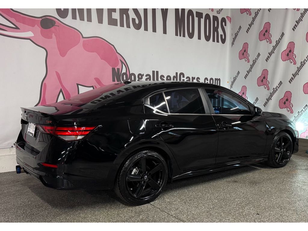 Used 2024 Nissan Sentra SR w/ SR Premium Package image 11