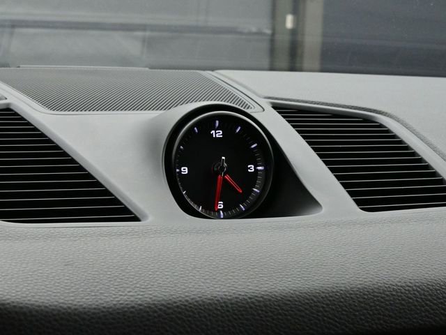 Certified 2023 Porsche Cayenne Platinum Edition image 12