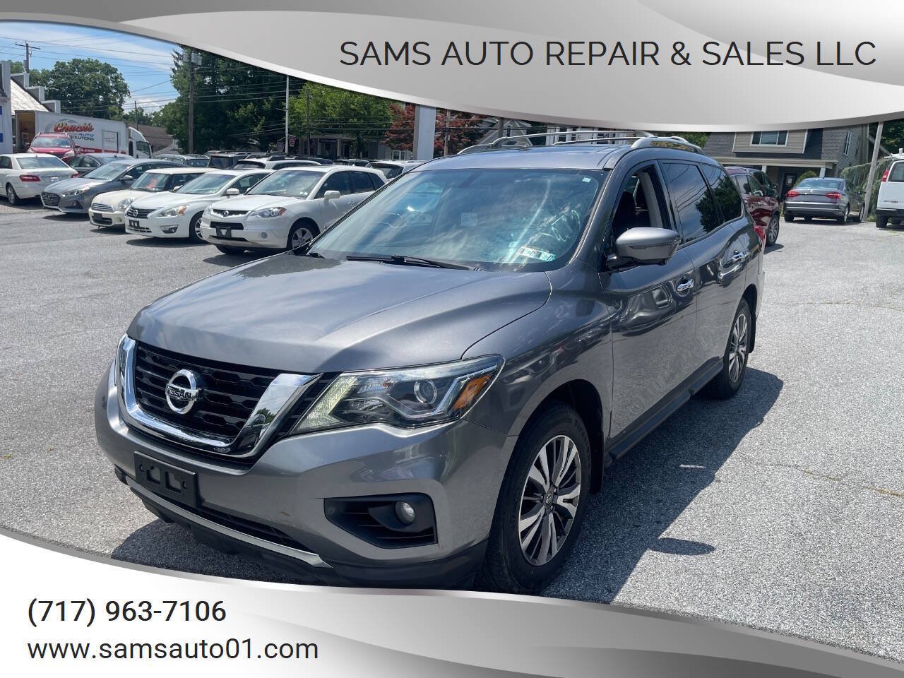 Used 2017 Nissan Pathfinder SL w/ SL Premium Package