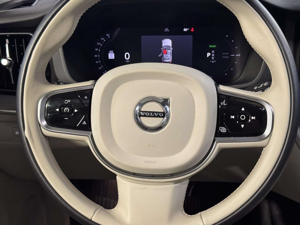 Used 2023 Volvo XC60 T8 Plus w/ Climate Package AWD/4WD image 22