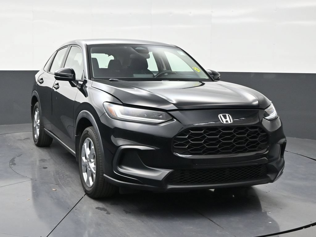 Used 2023 Honda HR-V LX image 7