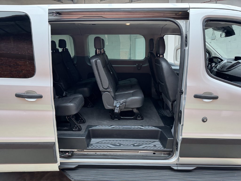 Certified 2019 Ford Transit 350 XLT RWD image 27