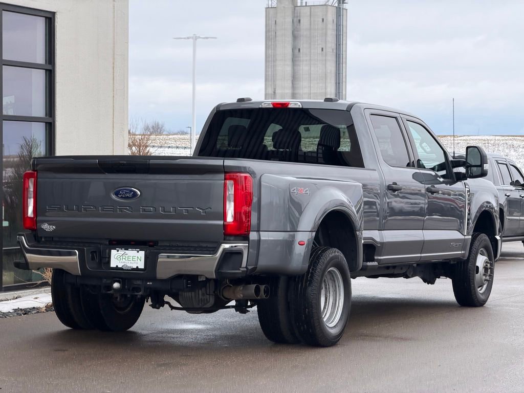 Used 2024 Ford F350 XLT image 5