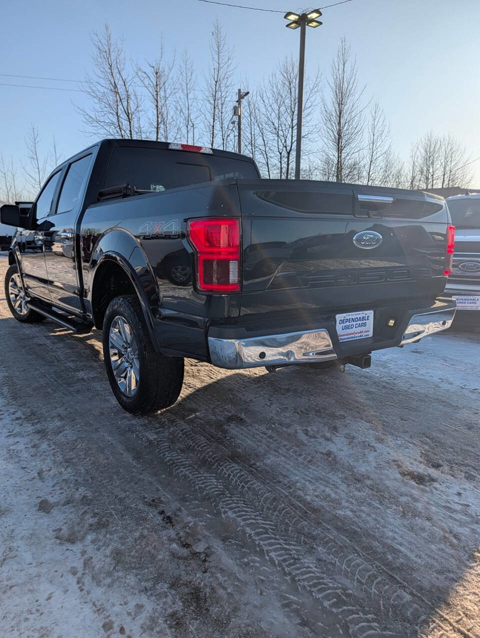 Used 2018 Ford F150 Lariat w/ Equipment Group 502A Luxury image 9