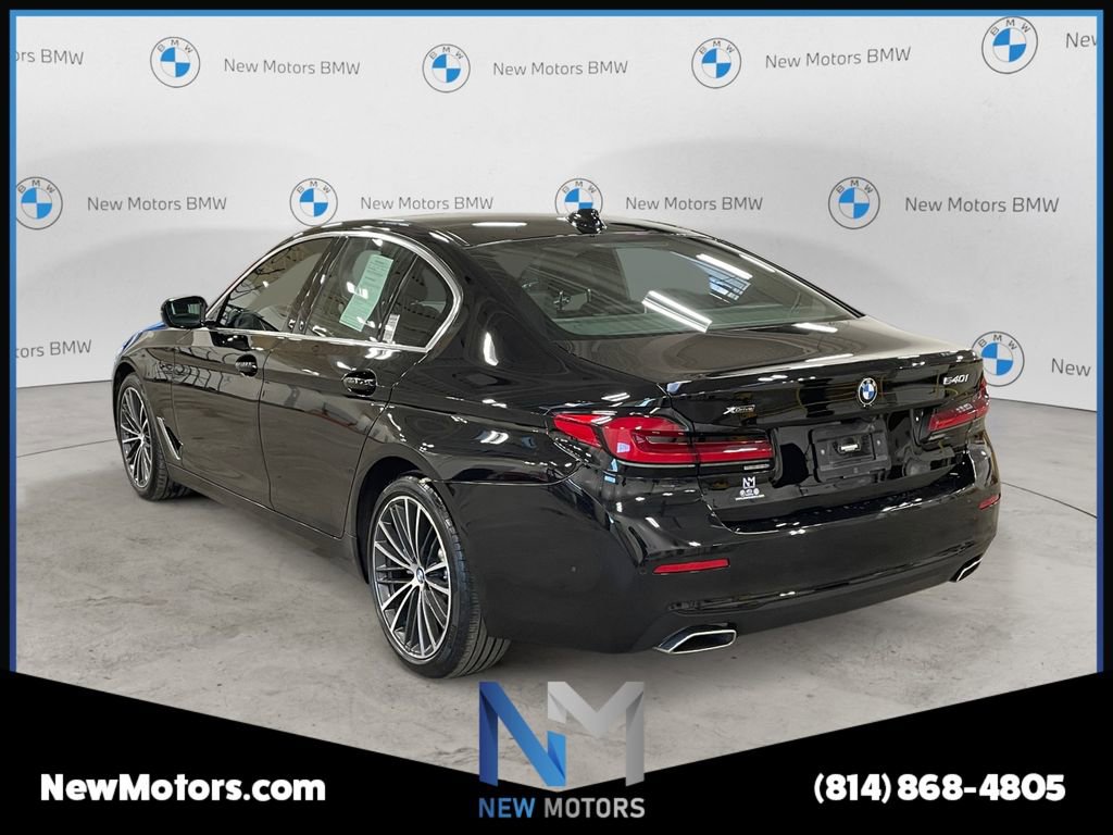 Used 2023 BMW 540i xDrive w/ Premium Package AWD/4WD image 3