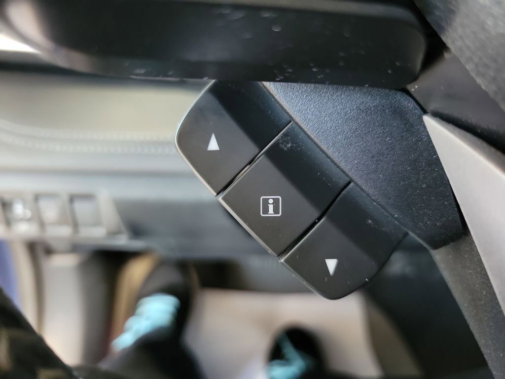 Used 2021 Subaru Outback Limited w/ Popular Package #2 AWD/4WD image 39