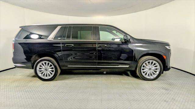 Used 2022 Cadillac Escalade ESV Luxury image 14