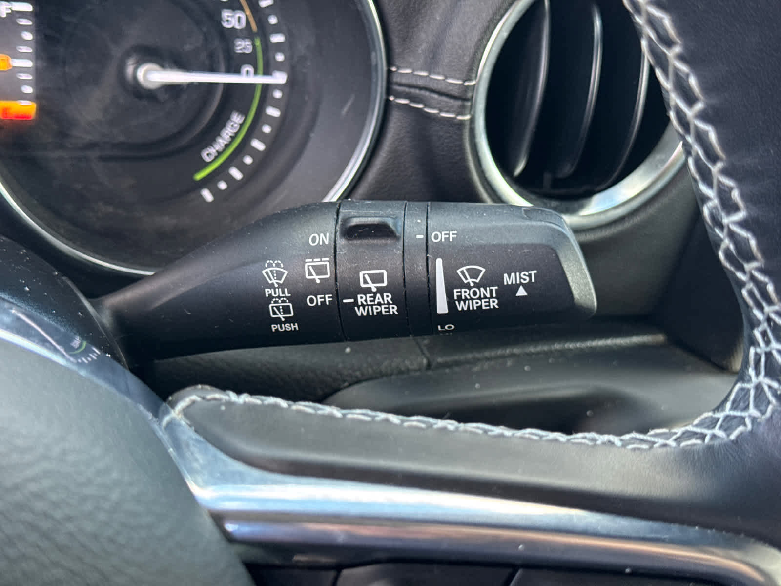 Used 2022 Jeep Wrangler Unlimited Sahara w/ Cold Weather Group image 18