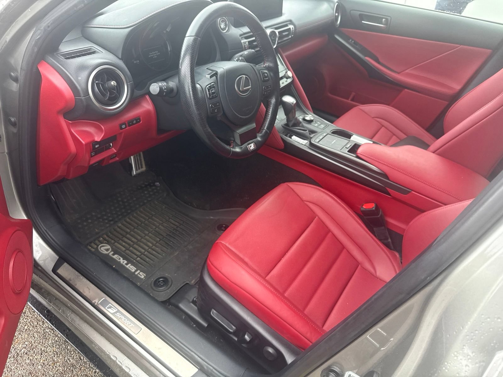 Used 2022 Lexus IS 350 F Sport AWD/4WD image 9
