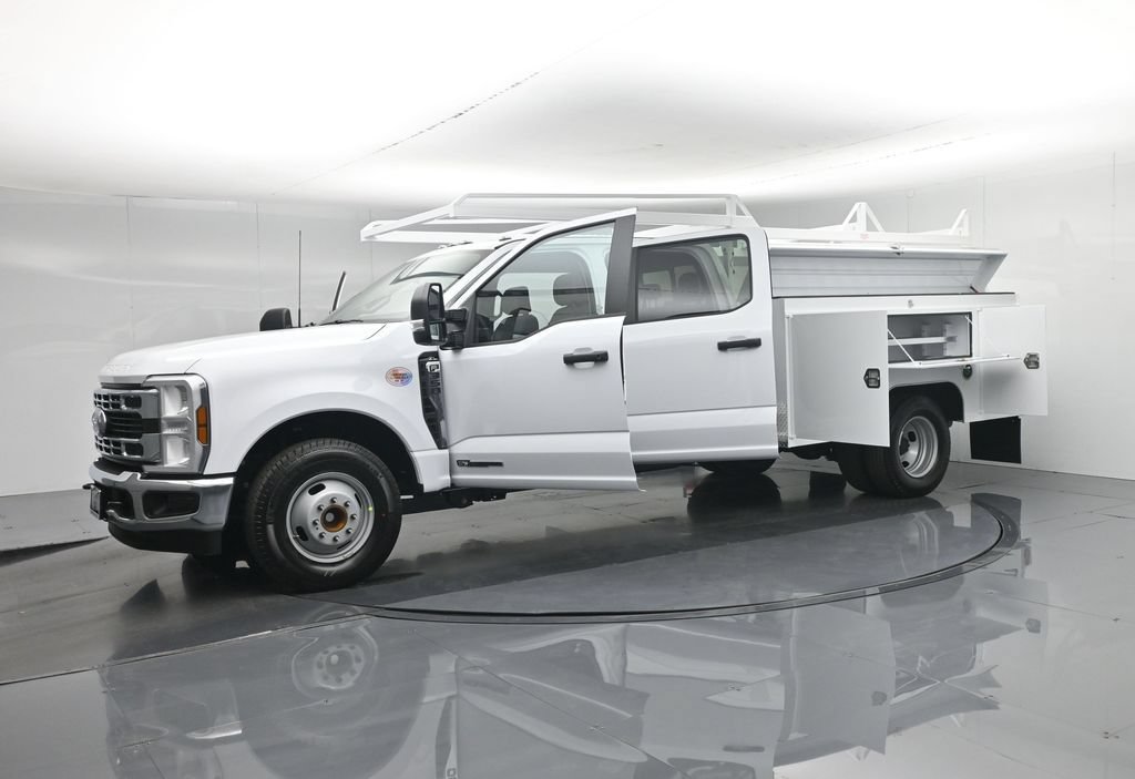 New 2026 Ford F350 XL w/ XL Chrome Package RWD image 5