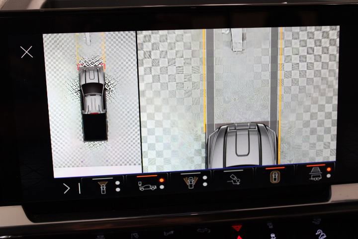 New 2025 GMC Sierra 2500 SLT w/ SLT Premium Package image 37