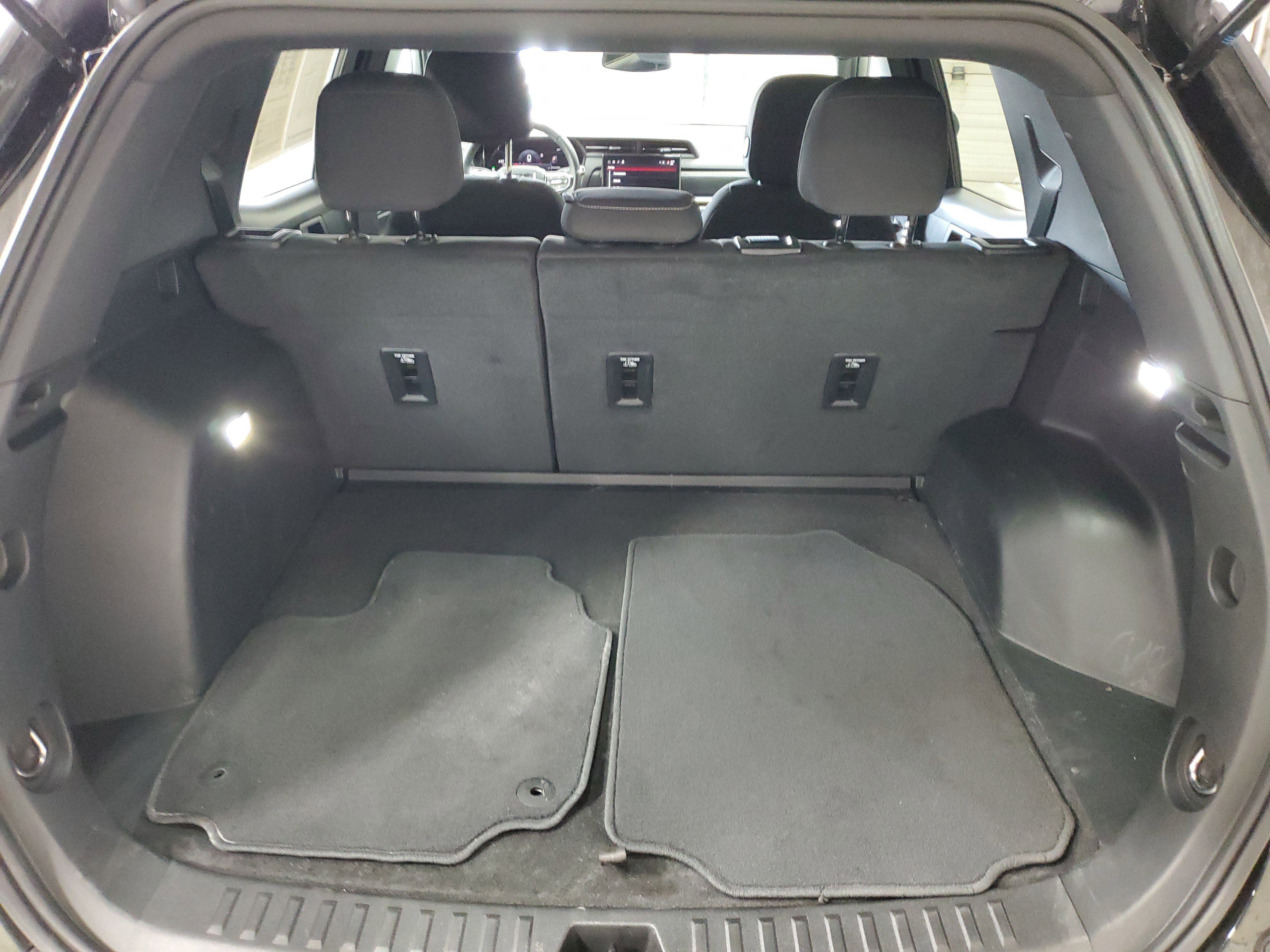 Used 2026 GMC Terrain Elevation AWD/4WD image 10