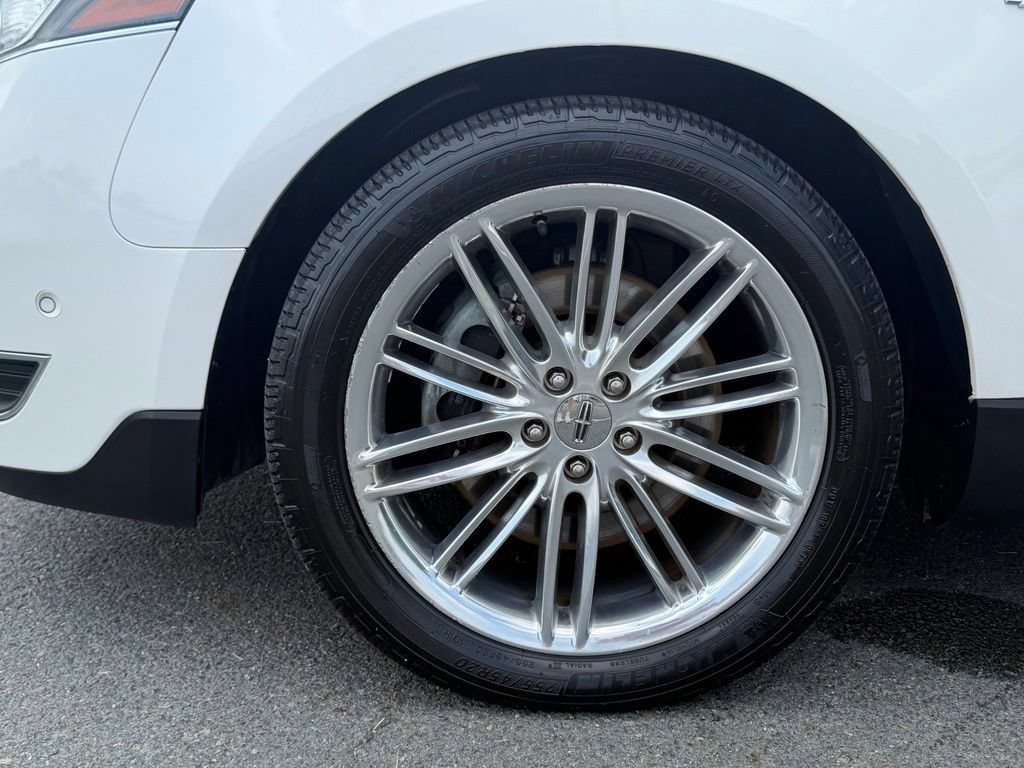 Used 2015 Lincoln MKT AWD w/ Equipment Group 201A image 11