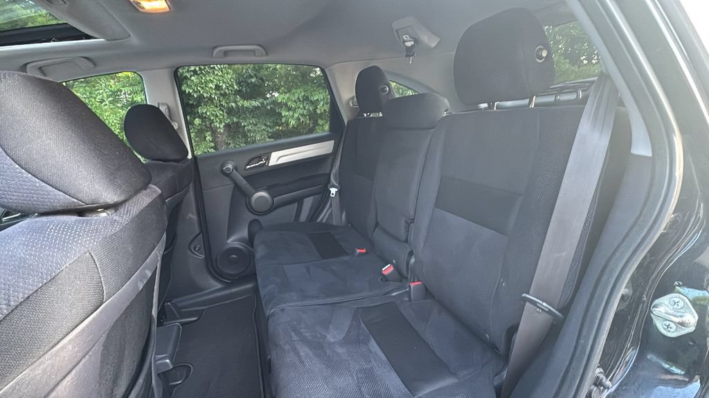 Used 2011 Honda CR-V EX image 17