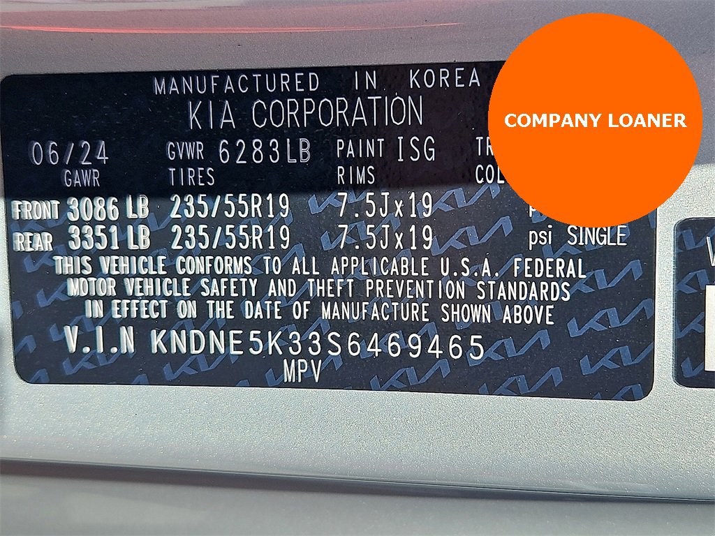 Used 2025 Kia Carnival SX Prestige image 28