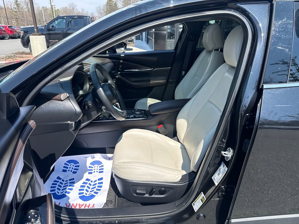 Used 2024 MAZDA CX-30 AWD 2.5 S w/ Premium Package image 9