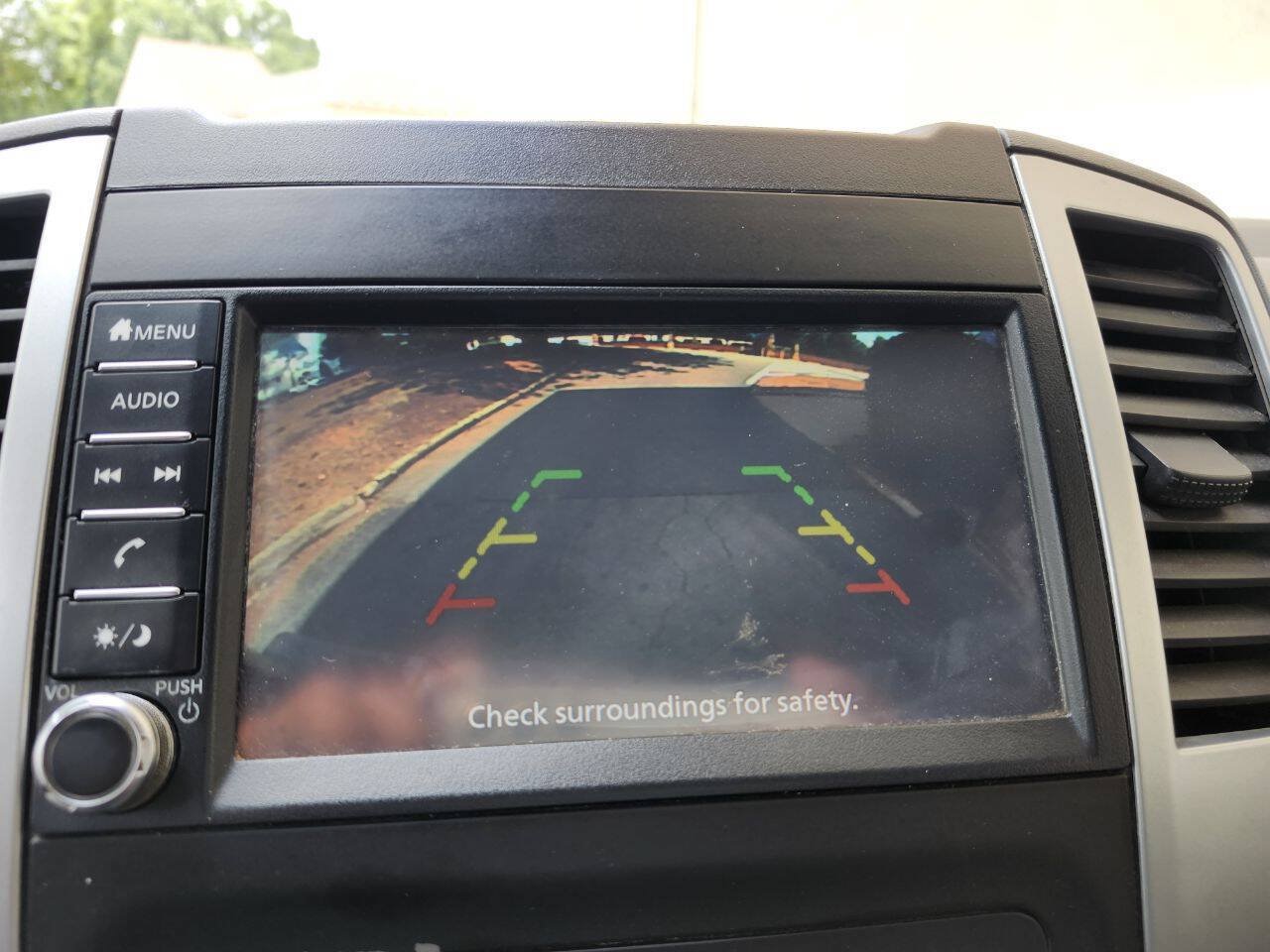 Used 2019 Nissan Frontier SV RWD image 10