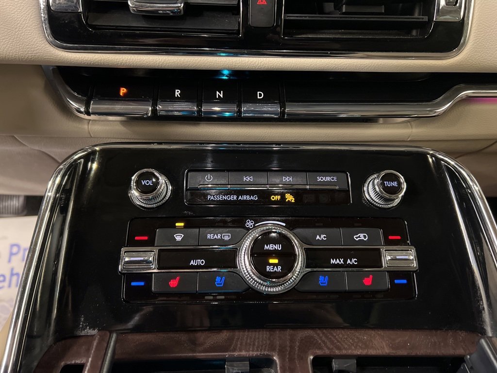 Used 2018 Lincoln Navigator L Reserve w/ Technology Package image 14