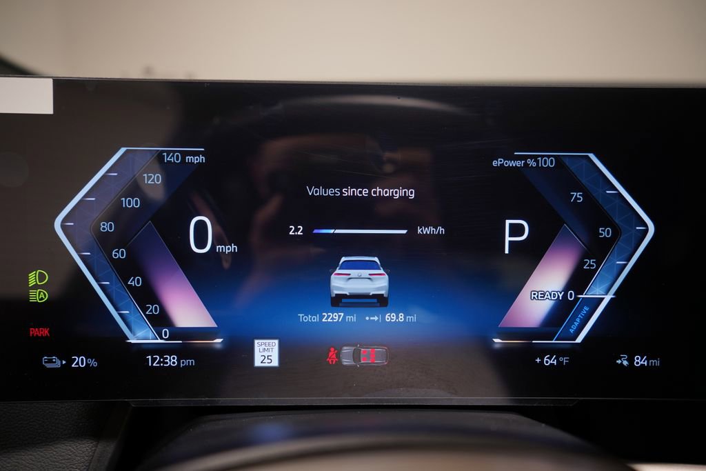 Used 2026 BMW iX xDrive60 w/ Premium Package image 20