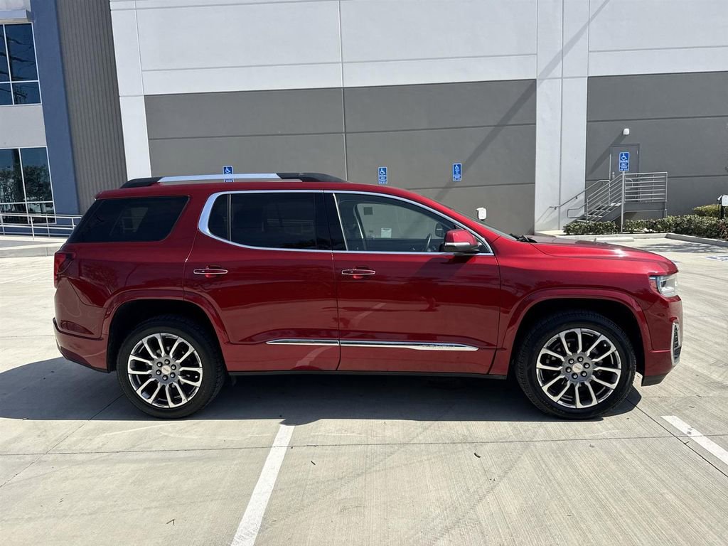 Used 2023 GMC Acadia Denali FWD image 2