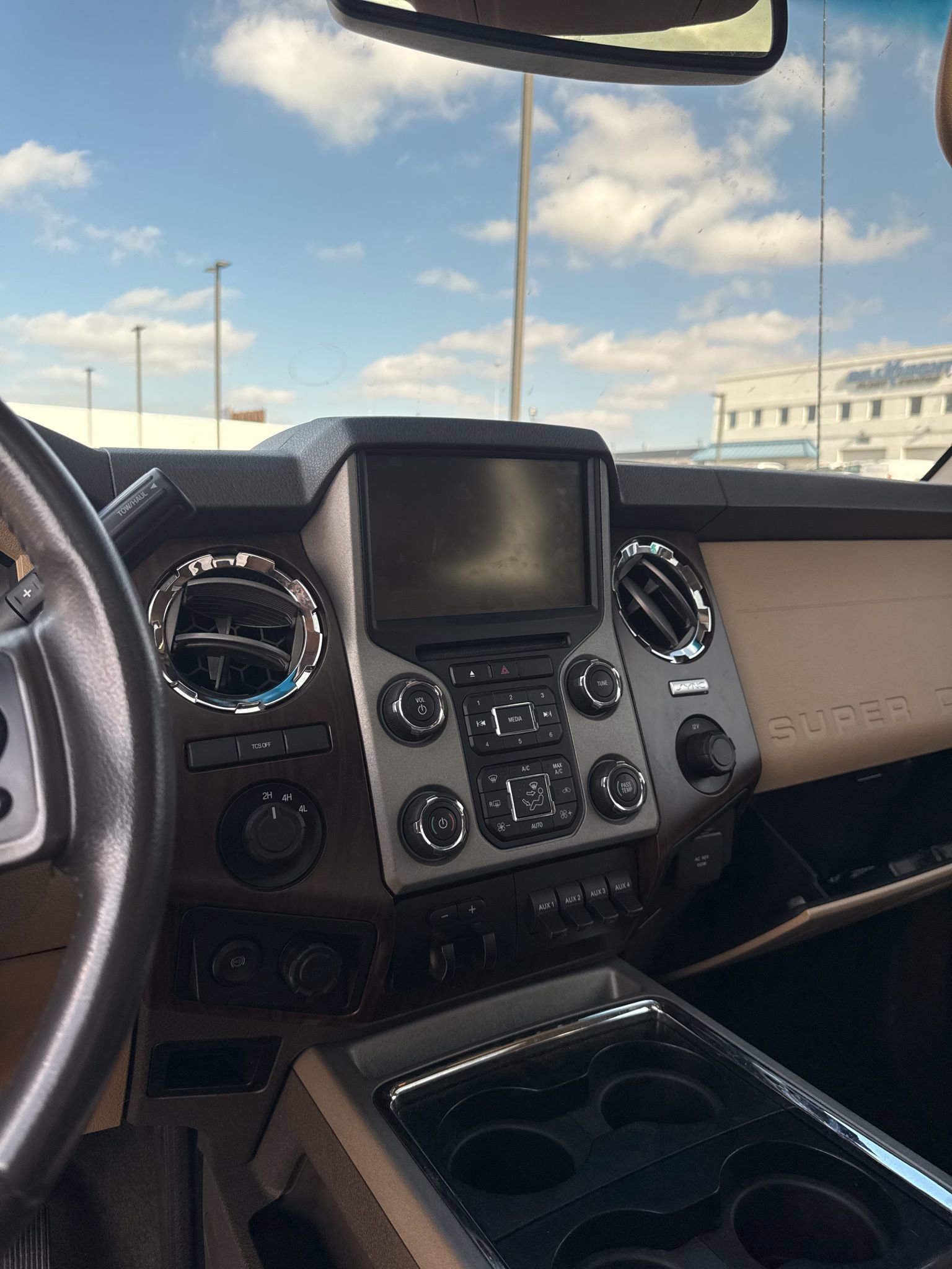 Used 2016 Ford F350 Lariat w/ Lariat Ultimate Package image 8