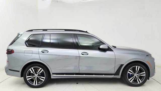 Used 2026 BMW X7 xDrive40i image 17