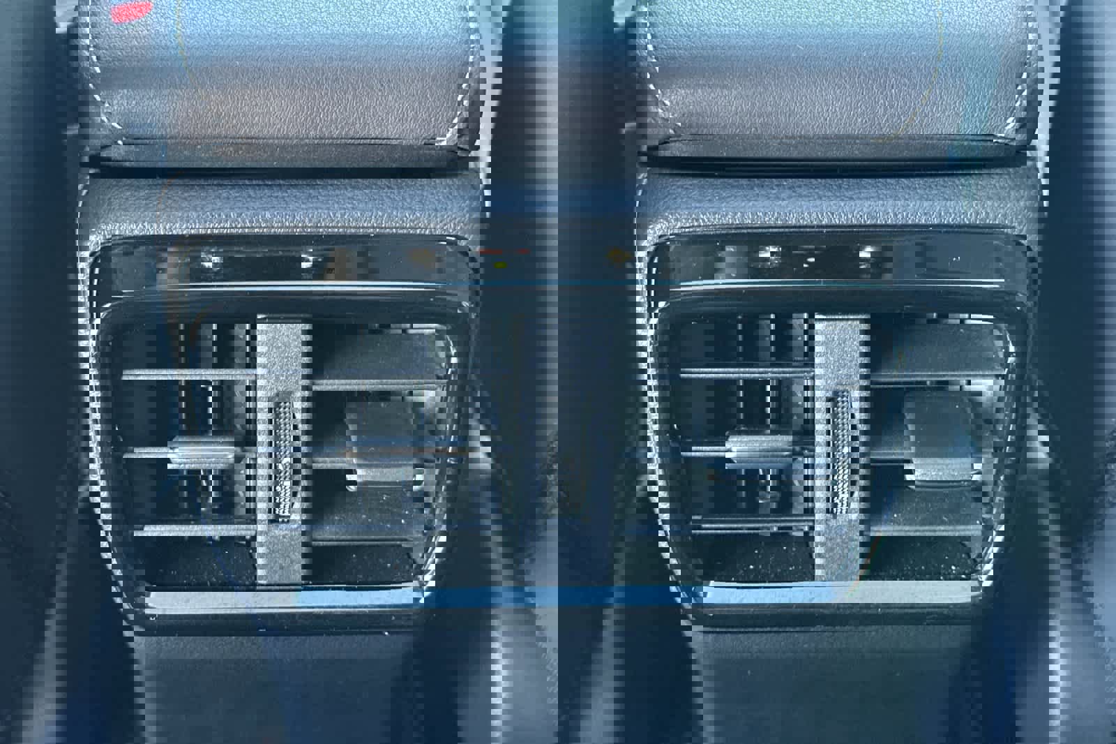 Certified 2025 Lexus NX 350h AWD w/ Accessory Package (2T) image 14