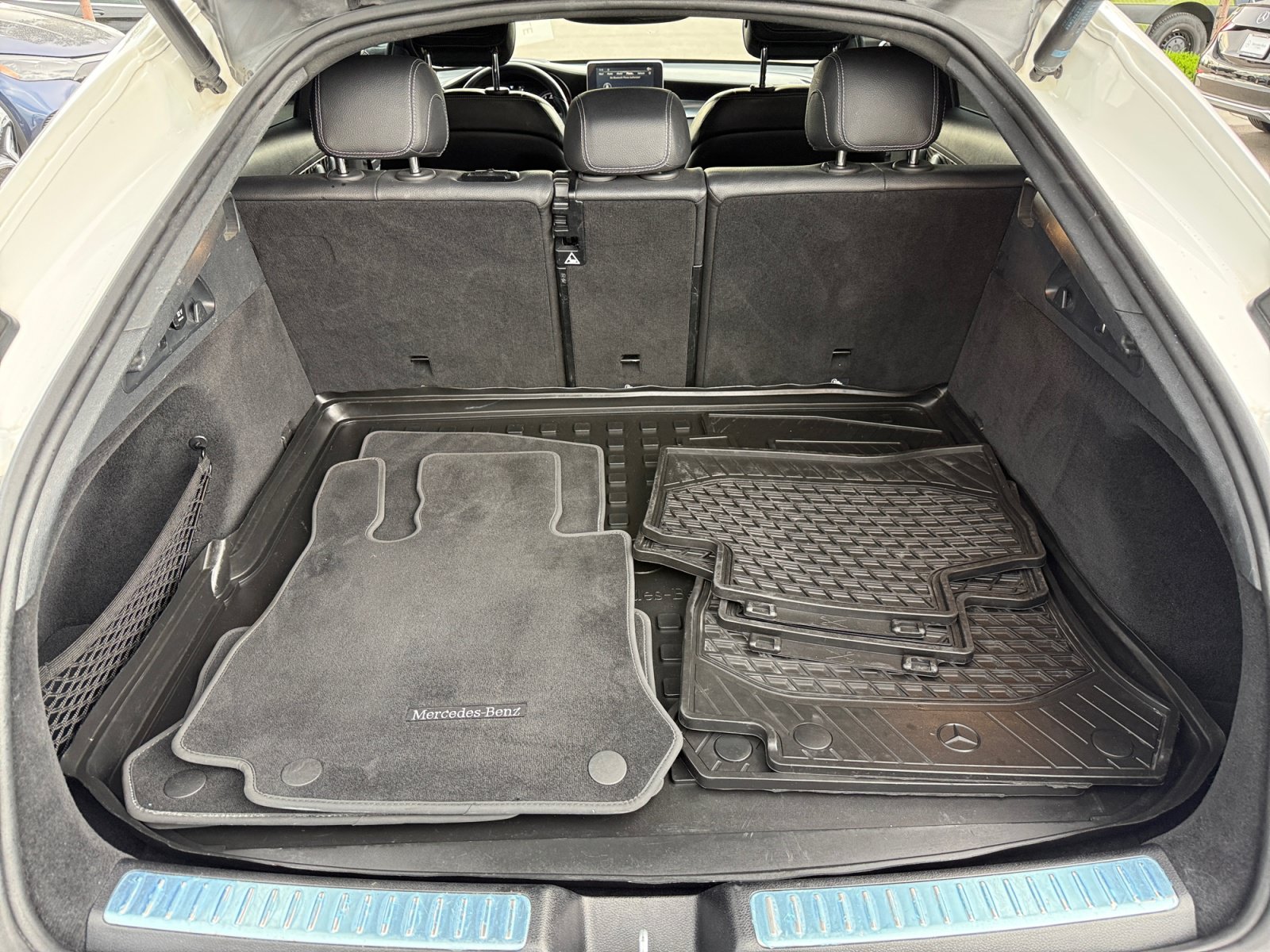 Used 2018 Mercedes-Benz GLC 300 4MATIC Coupe image 34