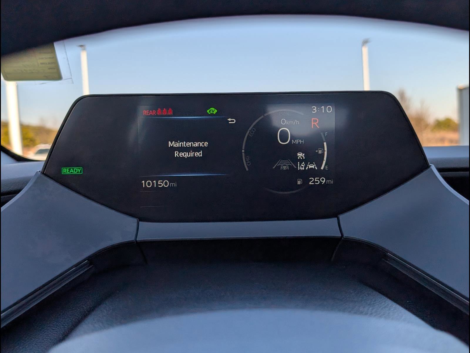 Used 2025 Toyota Prius XLE image 19